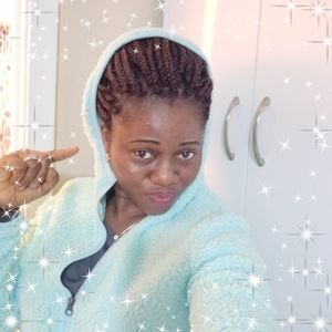 Meet your Posher, Aishat